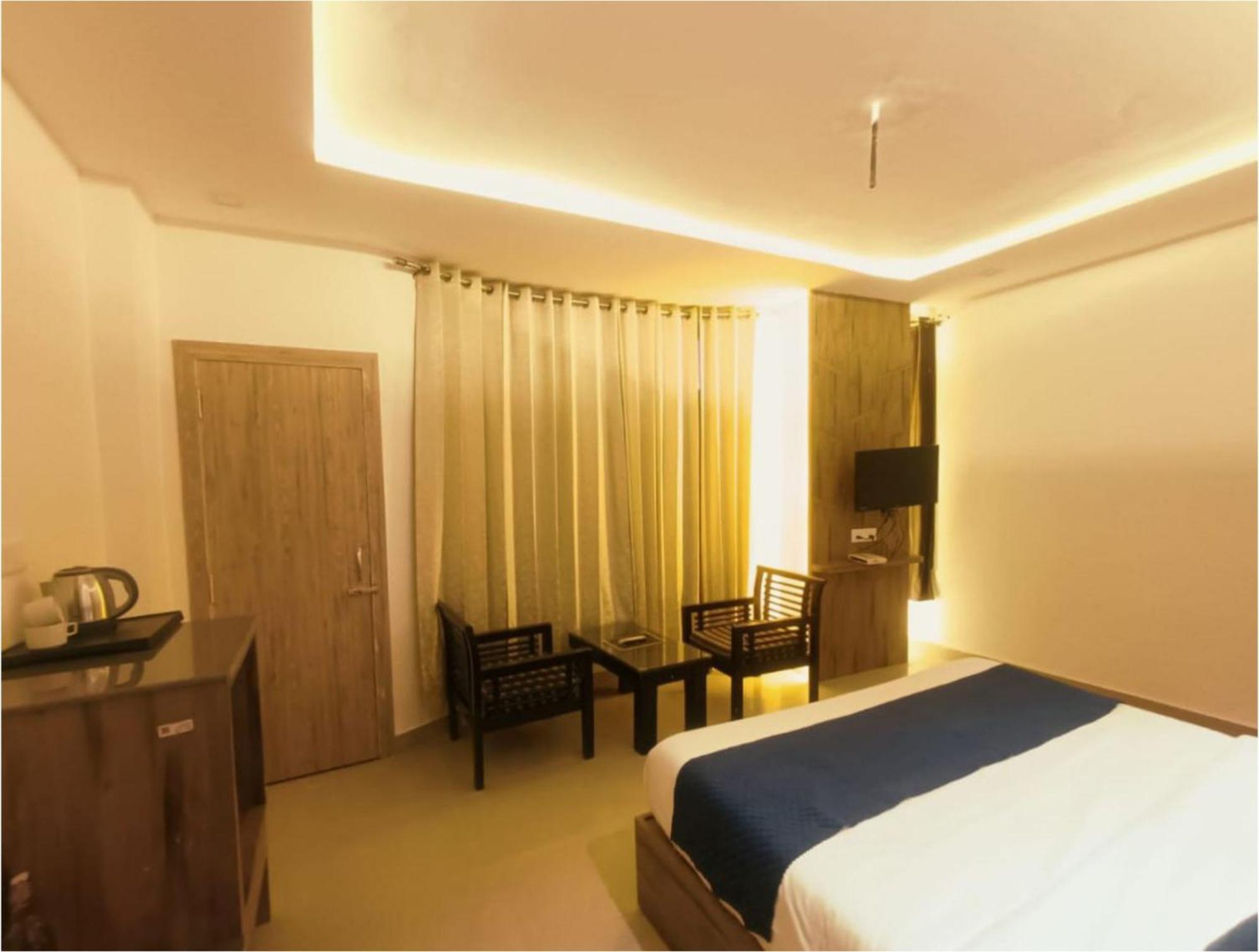 Hotel Wild Rose - Dalhousie Esterno foto