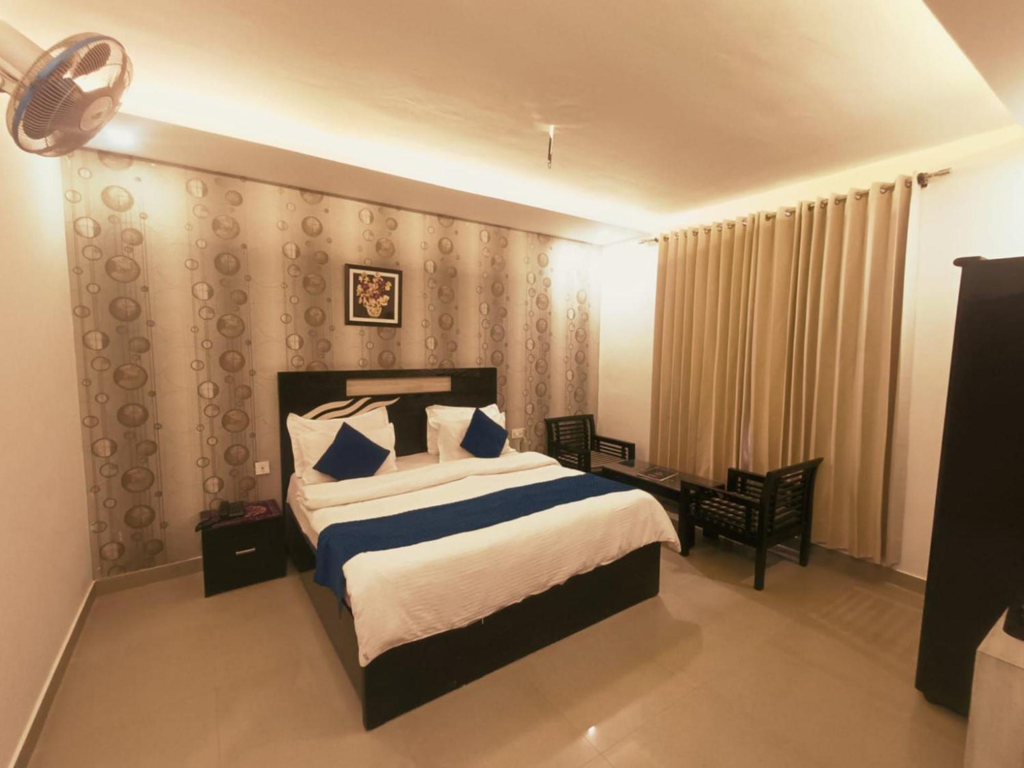 Hotel Wild Rose - Dalhousie Esterno foto